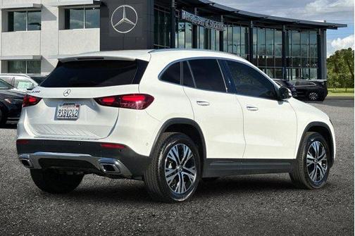 2025 Mercedes-Benz GLA 250 Base