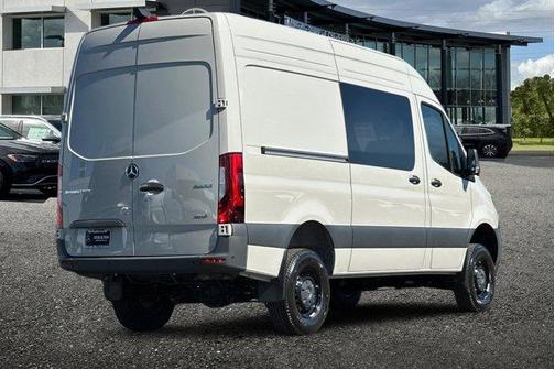 2025 Mercedes-Benz Sprinter 2500 