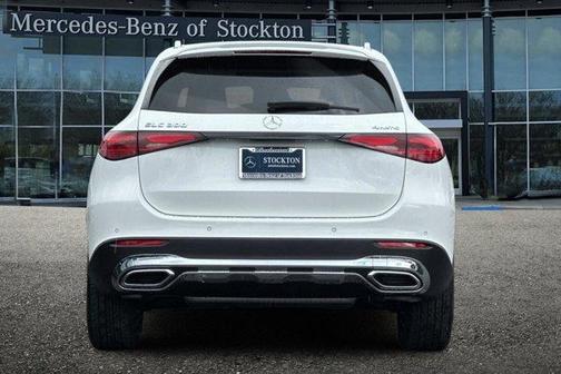 2026 Mercedes-Benz GLC 300 Base 4MATIC