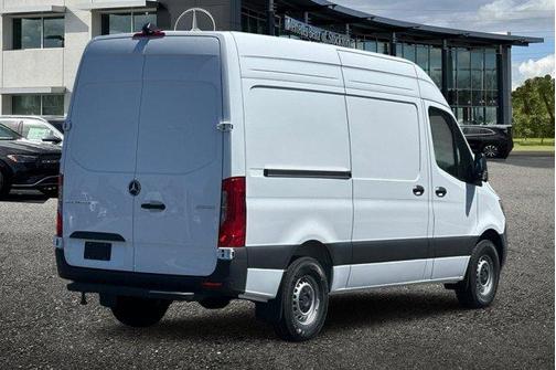 2025 Mercedes-Benz Sprinter 2500 Standard Roof