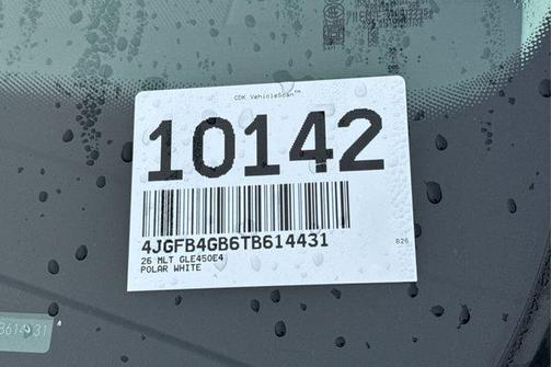 2026 Mercedes-Benz GLE 450e Base 4MATIC