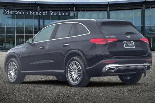 2026 Mercedes-Benz GLC 300 Base 4MATIC