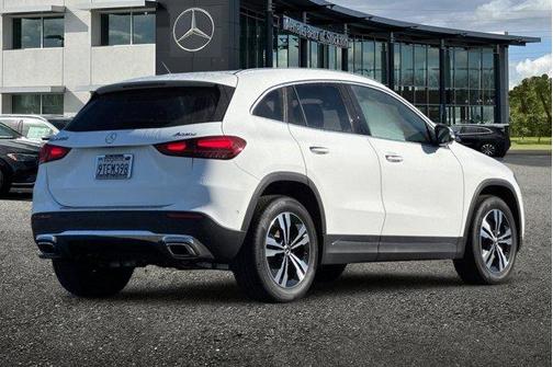 2025 Mercedes-Benz GLA 250 Base 4MATIC