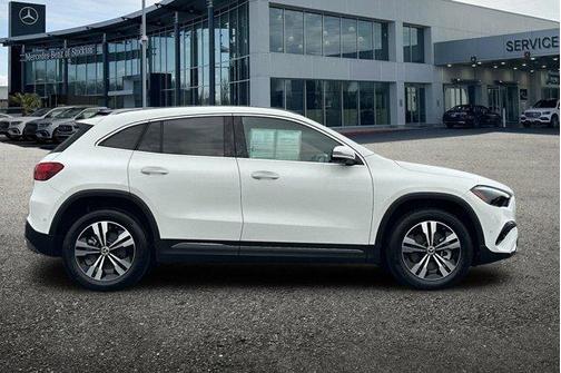 2025 Mercedes-Benz GLA 250 Base 4MATIC