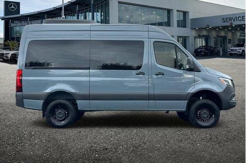 2025 Mercedes-Benz Sprinter 2500 144 WB Standard Roof Passenger
