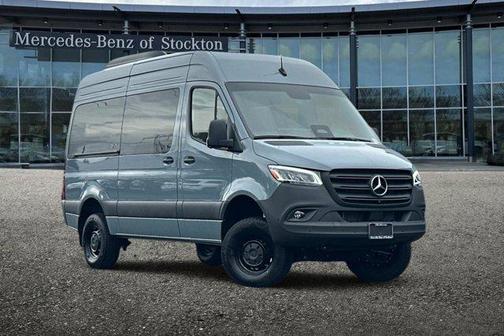 2025 Mercedes-Benz Sprinter 2500 144 WB Standard Roof Passenger