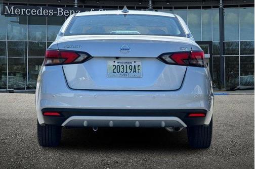 2022 Nissan Versa 1.6 SV