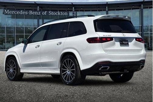 Polar White 2026 Mercedes-Benz GLS 450 4MATIC
