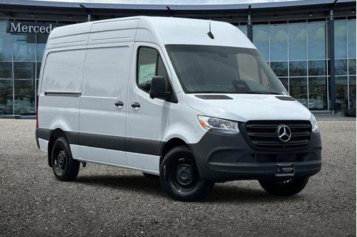2025 Mercedes-Benz Sprinter 2500 Standard Roof