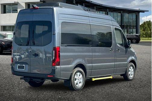 2025 Mercedes-Benz Sprinter 2500 144 WB Standard Roof Passenger