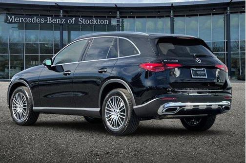 2026 Mercedes-Benz GLC 300 Base 4MATIC