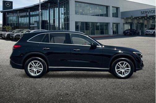 2025 Mercedes-Benz GLC 300 Base