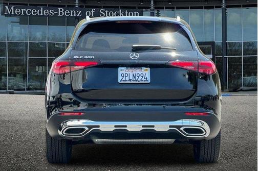 2025 Mercedes-Benz GLC 300 Base