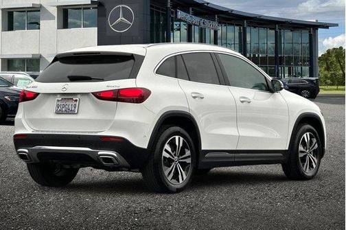 2025 Mercedes-Benz GLA 250 Base 4MATIC