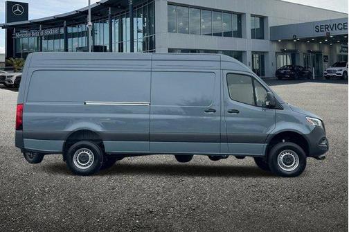 2026 Mercedes-Benz Sprinter 2500 High Roof