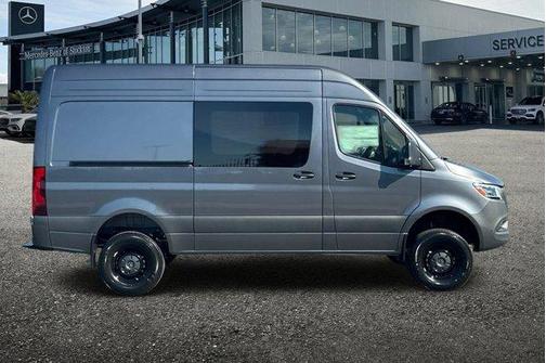2025 Mercedes-Benz Sprinter 2500 144 WB Standard Roof Crew