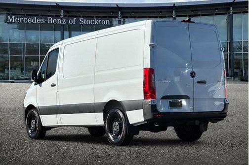 2025 Mercedes-Benz Sprinter 2500 Standard Roof