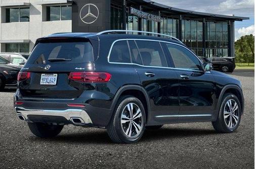 2025 Mercedes-Benz GLB 250 Base 4MATIC