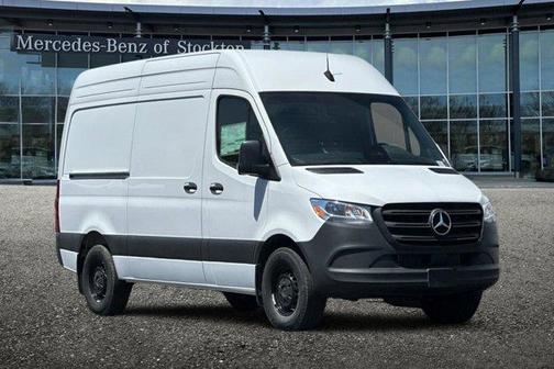 2025 Mercedes-Benz Sprinter 2500 Standard Roof