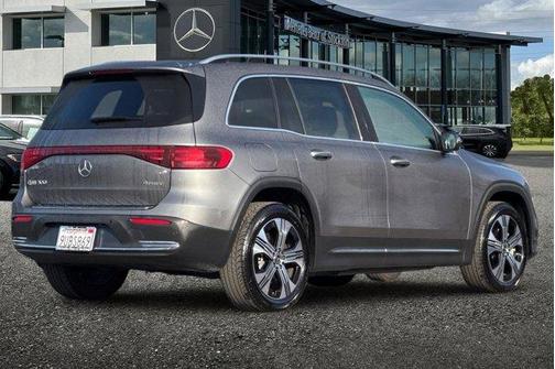 2025 Mercedes-Benz EQB 300 Base 4MATIC