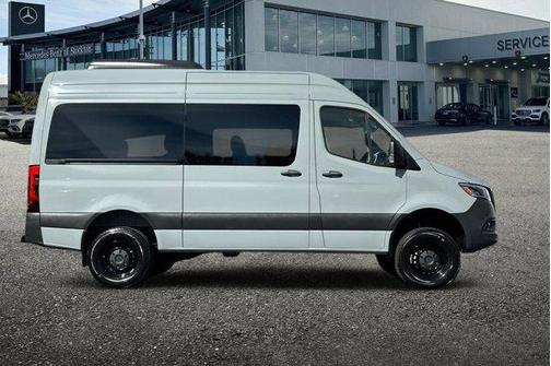 2026 Mercedes-Benz Sprinter 2500 144 WB Standard Roof Passenger