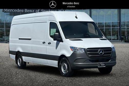 2025 Mercedes-Benz Sprinter 2500 High Roof
