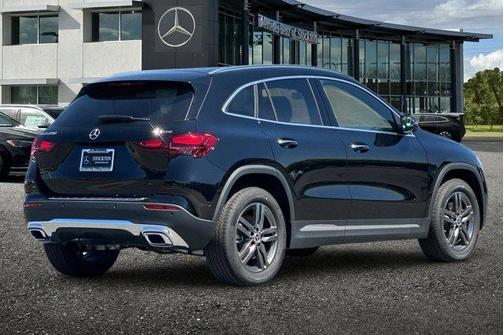 2025 Mercedes-Benz GLA 250 Base 4MATIC