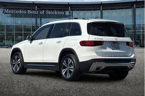 2025 Mercedes-Benz GLB 250 Base