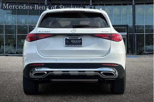 2026 Mercedes-Benz GLC 300 Base 4MATIC