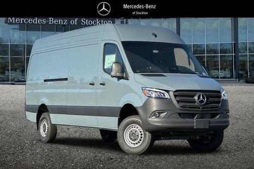 2026 Mercedes-Benz Sprinter 2500 High Roof