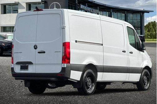Arctic White 2026 Mercedes-Benz Sprinter 2500 Standard Roof