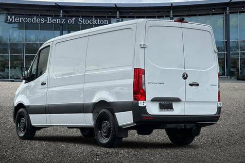2025 Mercedes-Benz Sprinter 2500 Standard Roof