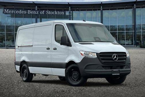 2025 Mercedes-Benz Sprinter 2500 Standard Roof
