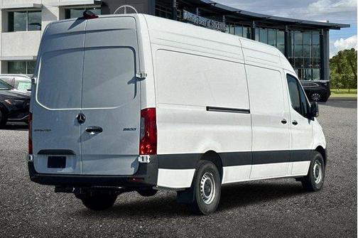 2025 Mercedes-Benz Sprinter 2500 High Roof