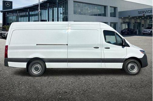 2025 Mercedes-Benz Sprinter 2500 High Roof