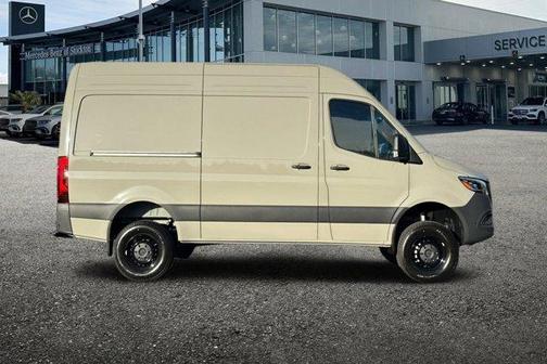 2025 Mercedes-Benz Sprinter 2500 Standard Roof