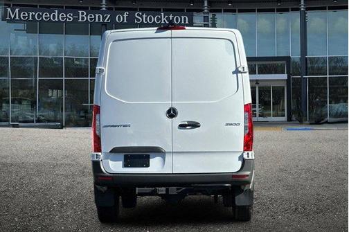 2025 Mercedes-Benz Sprinter 2500 Standard Roof