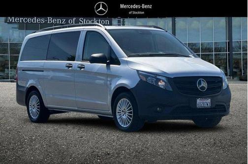 2023 Mercedes-Benz Metris Base