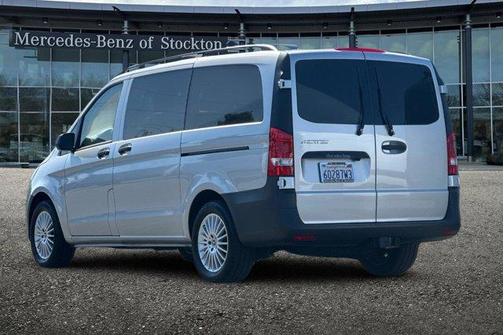 2023 Mercedes-Benz Metris Base