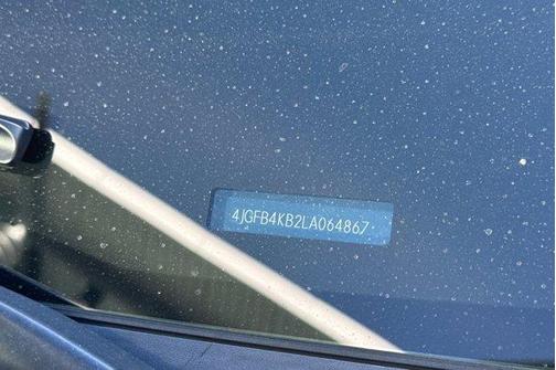 Gray Metallic 2020 Mercedes-Benz GLE 350 Base 4MATIC