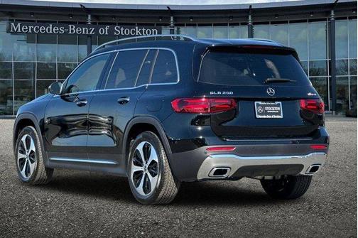 2025 Mercedes-Benz GLB 250 Base 4MATIC