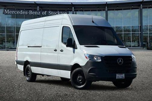 2025 Mercedes-Benz Sprinter 3500 High Roof