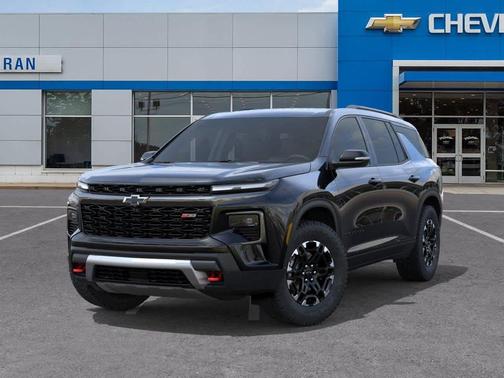 Mosaic Black Metallic 2027 Chevrolet Traverse AWD Z71