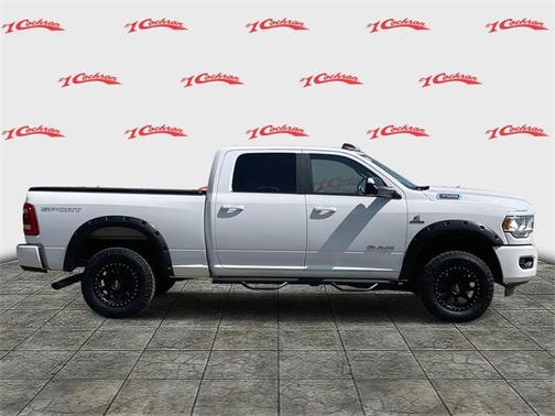 2022 RAM 3500 Big Horn Crew Cab 4x4 6'4' Box