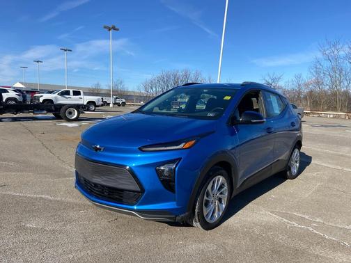 2023 Chevrolet Bolt EUV FWD LT