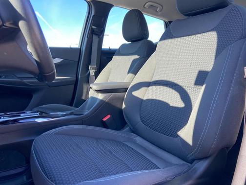 2023 Chevrolet Bolt EUV FWD LT