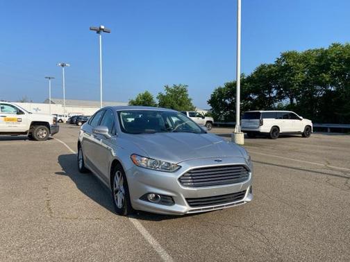 2013 Ford Fusion SE