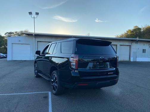2024 Chevrolet Tahoe 4WD RST