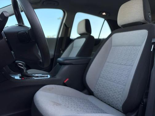 Sterling Gray Metallic 2024 Chevrolet Equinox LS