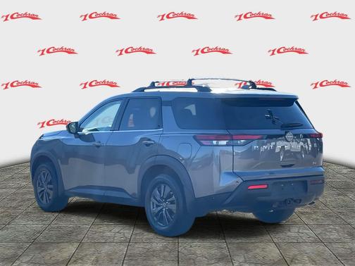 2022 Nissan Pathfinder SV 2WD